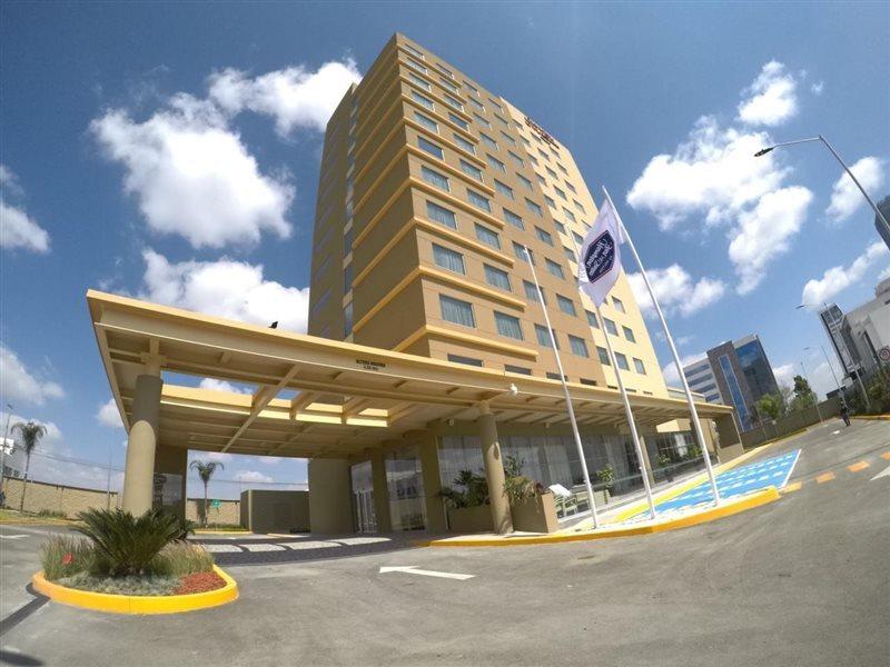 Hampton Inn & Suites By Hilton Puebla Eksteriør bilde