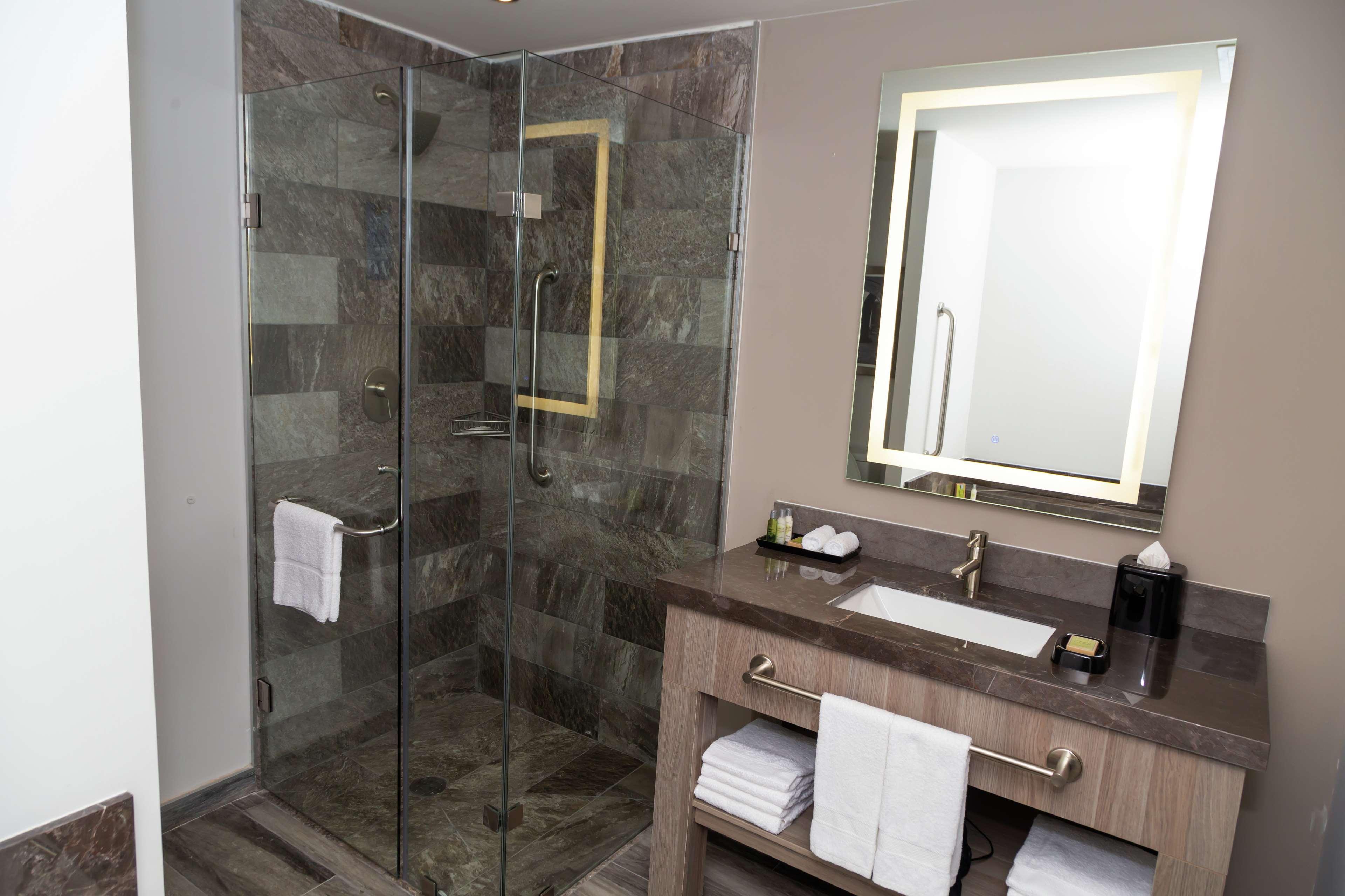 Hampton Inn & Suites By Hilton Puebla Eksteriør bilde