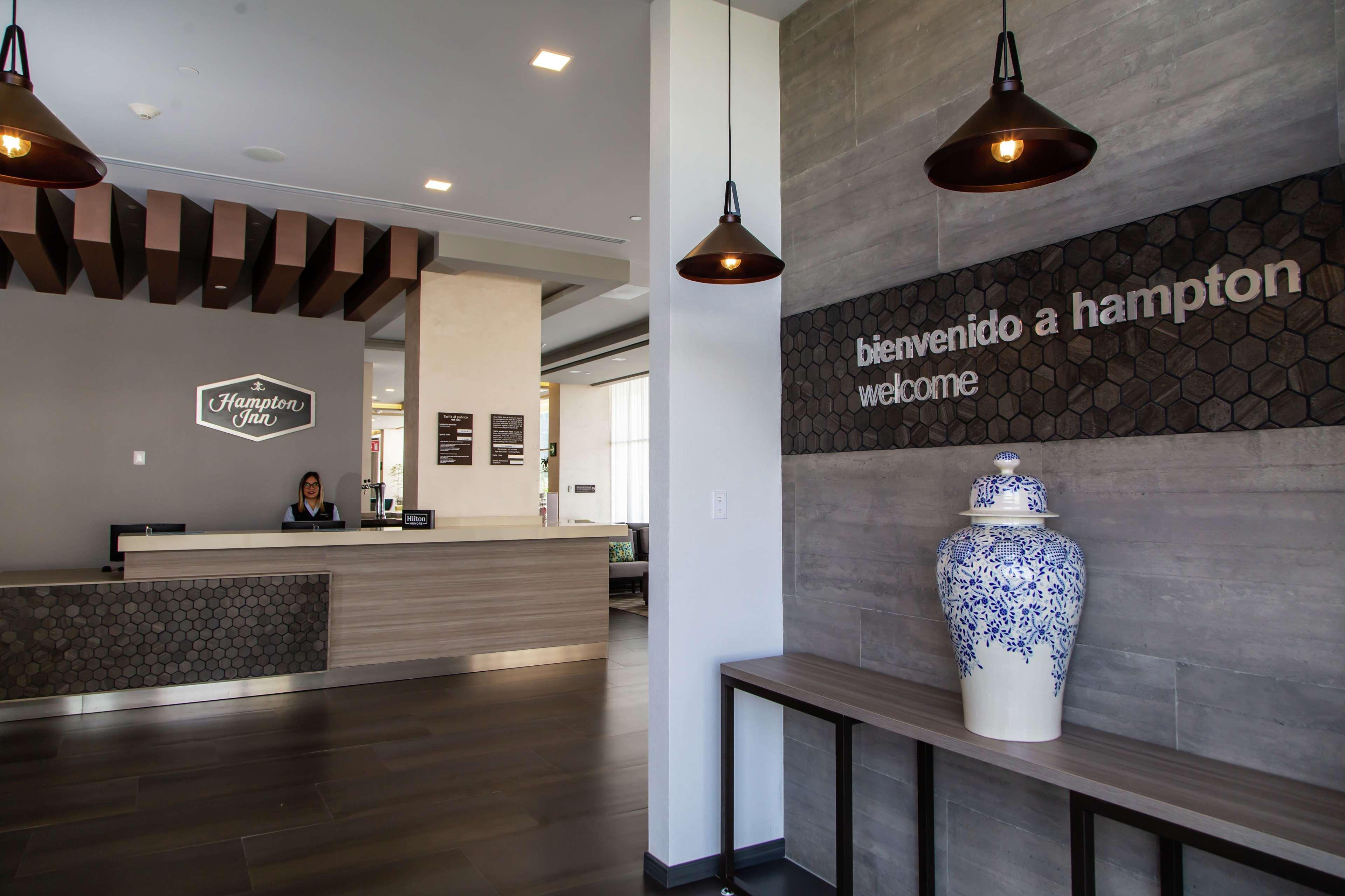 Hampton Inn & Suites By Hilton Puebla Eksteriør bilde