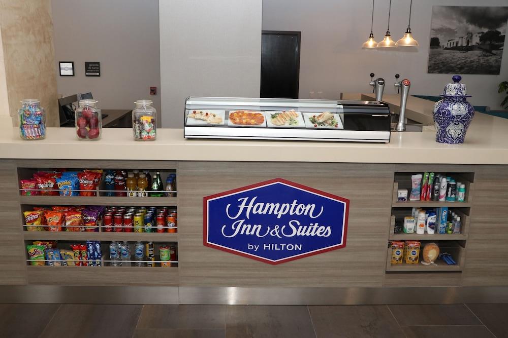 Hampton Inn & Suites By Hilton Puebla Eksteriør bilde