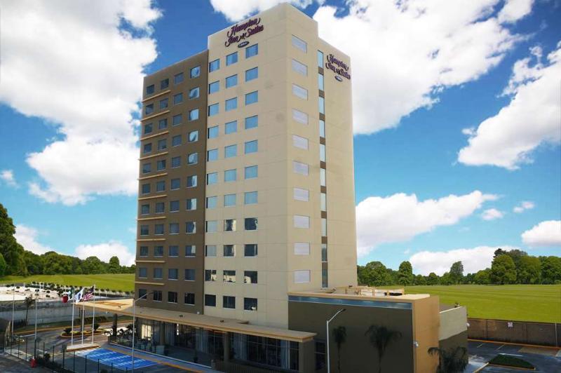 Hampton Inn & Suites By Hilton Puebla Eksteriør bilde
